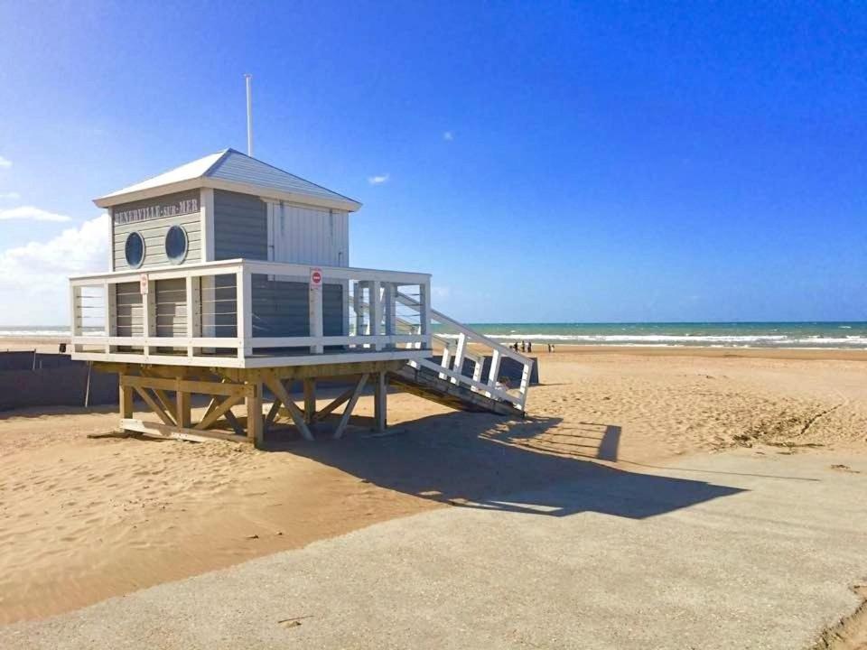 Lesparisnormands - Magnifique Vue Mer - Centre Et Plage Villers-sur-Mer Extérieur photo